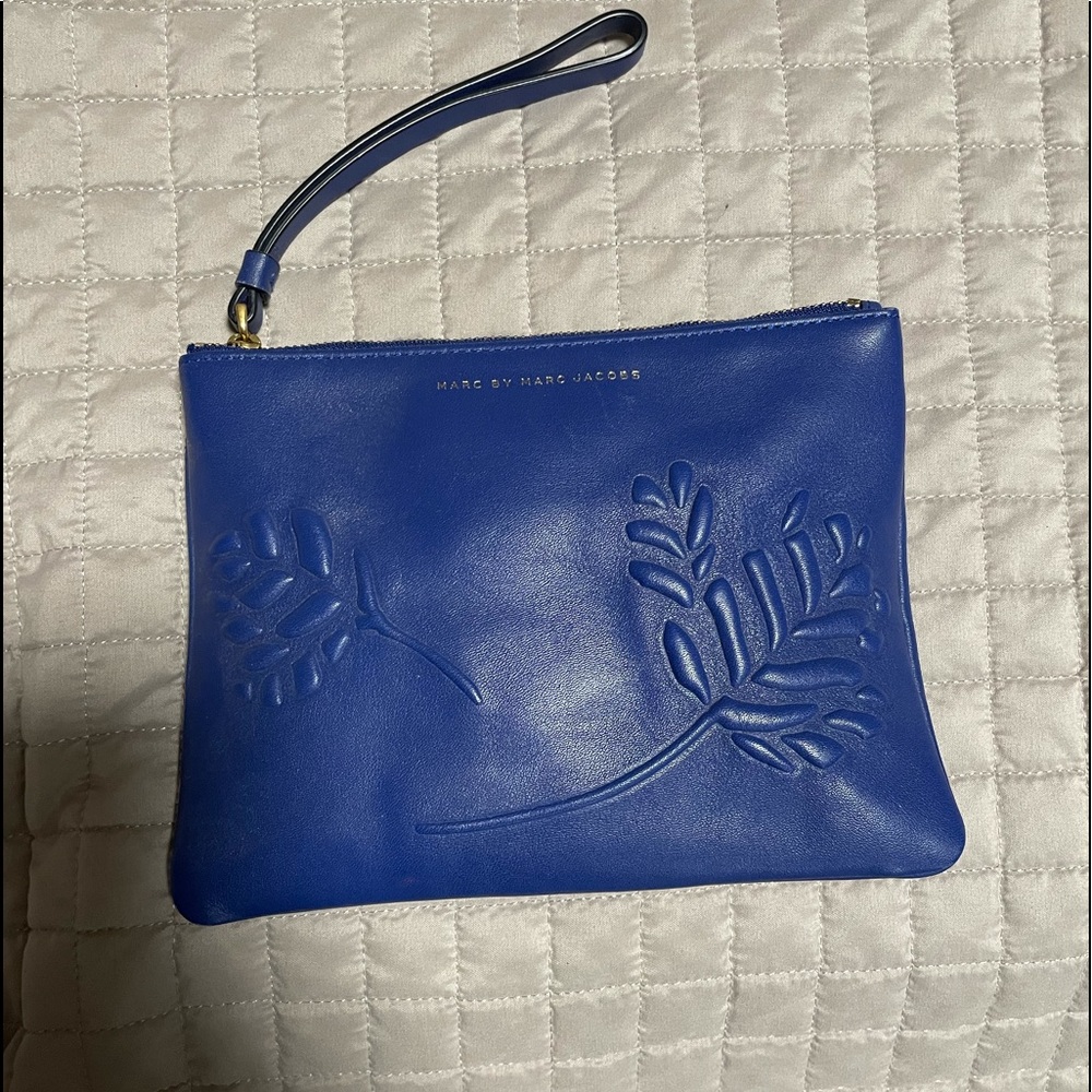 Marc by Marc jacobs wristlet